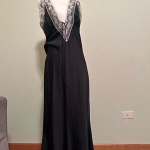 Abercrombie & Fitch Black Lace Trim Dress